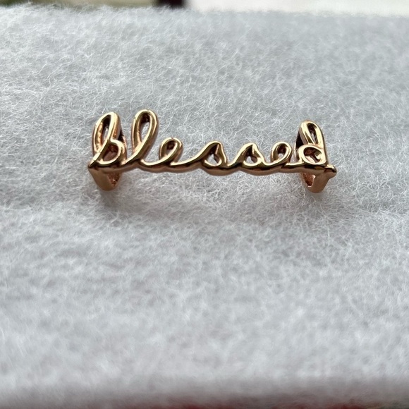 4/$20 Stella & dot Keep Collective script word “blessed” charm in rose gold - Picture 2 of 8